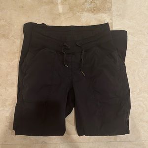 Lululemon joggers women’s